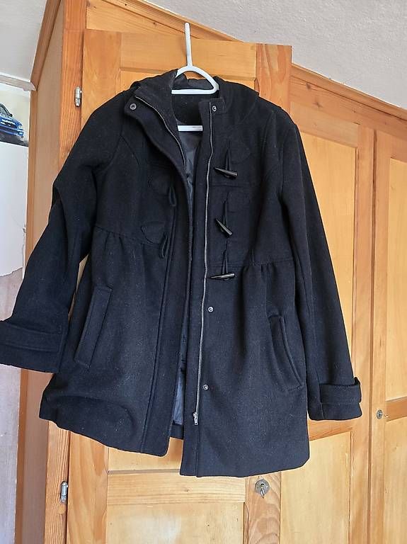 Cappotti: DAMEN MANTEL SCHWARZ  M – Usato da Steinerberg venduto da steinerberg01 2