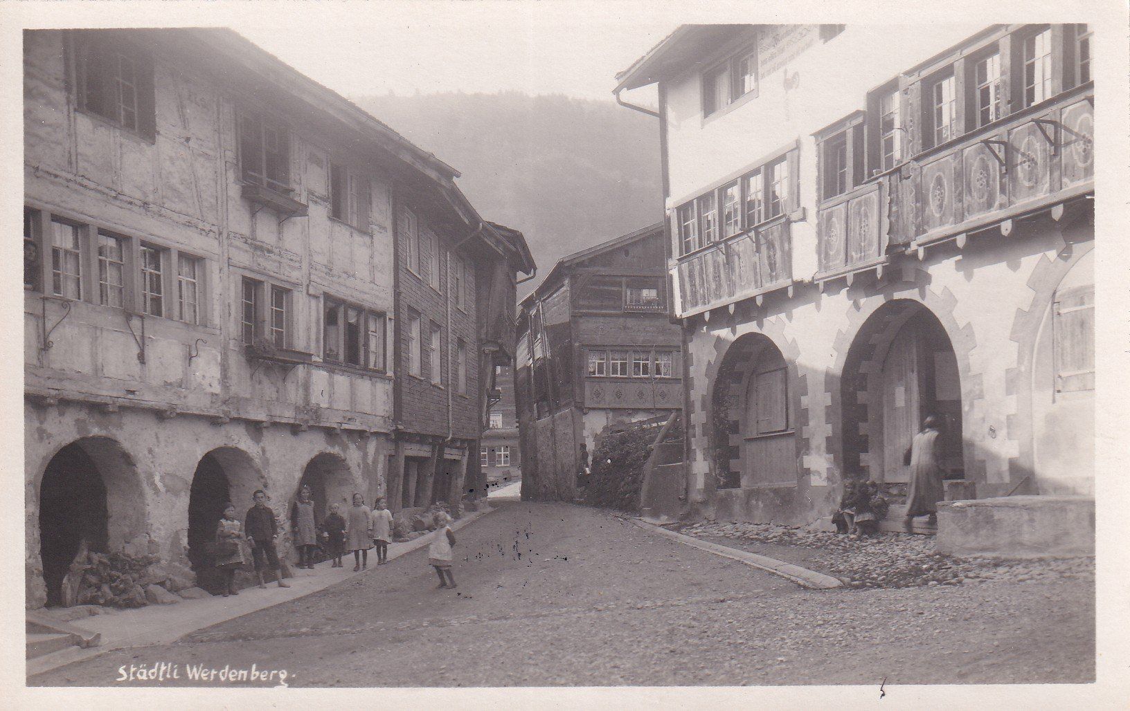 Cartes postales: Städtli Werdenberg – D'occasion à Cormoret par Pascalll2001