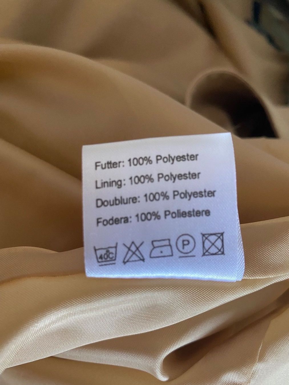 Cappotti: Trenchcoat beige 42/44 – Usato da Altendorf venduto da Ga04 4
