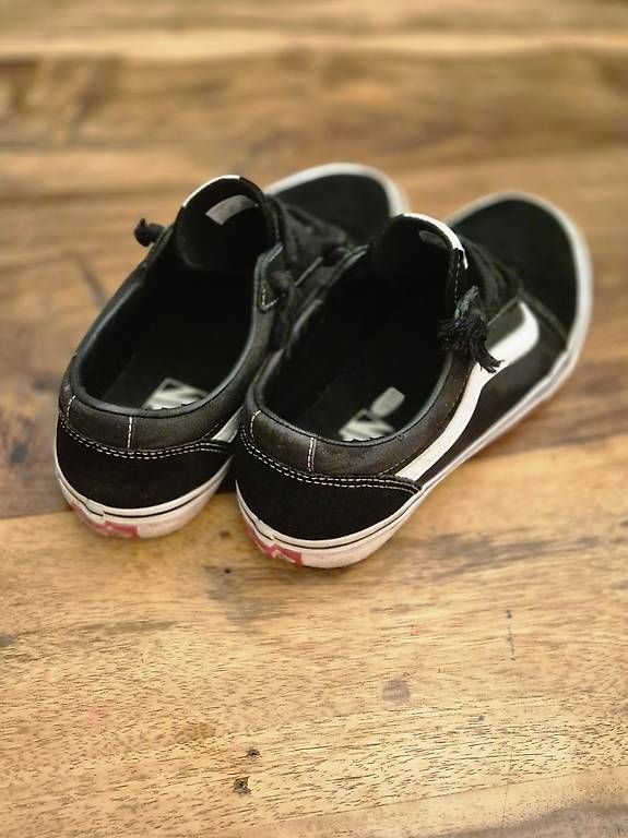 Scarpe da uomo: old scool Vans schwarz grösse 38 – Usato da Bremgarten AG venduto da Noii 3