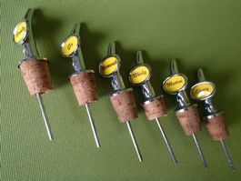 6 neue Ausgiesser Zapfen Brandy Whiskey Gin Wermouth Martini
