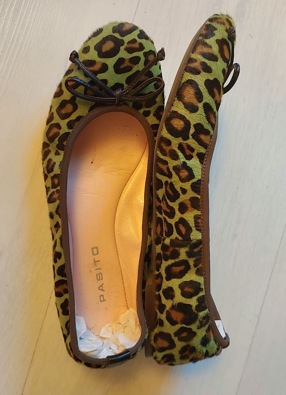 Damenschuhe: Ballerinas – Gebraucht aus Brunnen von CHOUCHOU.