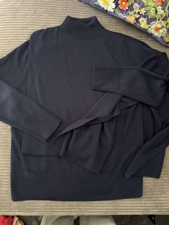 Kleiderpaket Damen, Pullis, Grösse M/L….. COS, Zara, div.