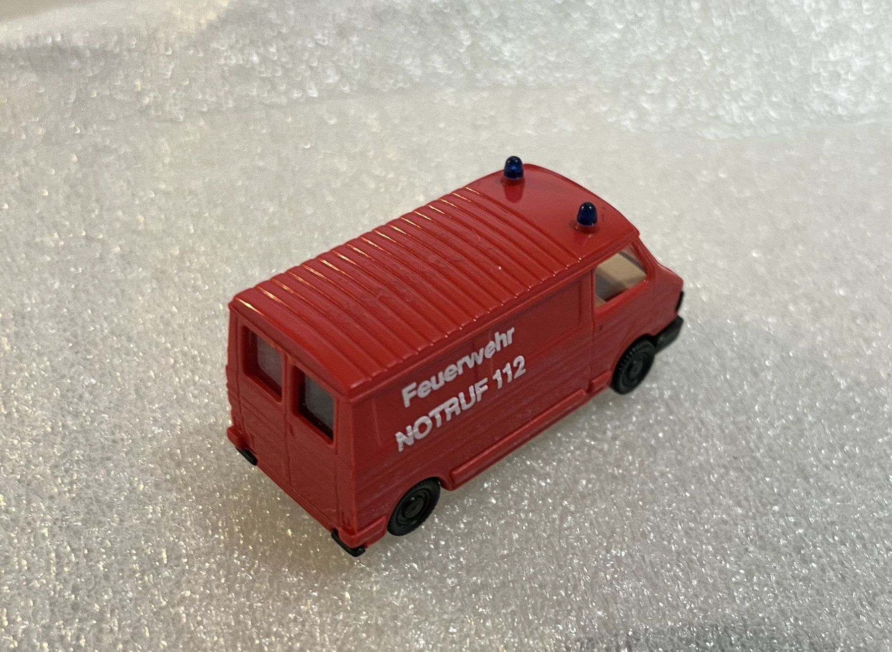 Praliné Modellautos: Praliné Camionnette pompier Fiat 242 1/87 – Gebraucht aus SION von Patrick1950 1