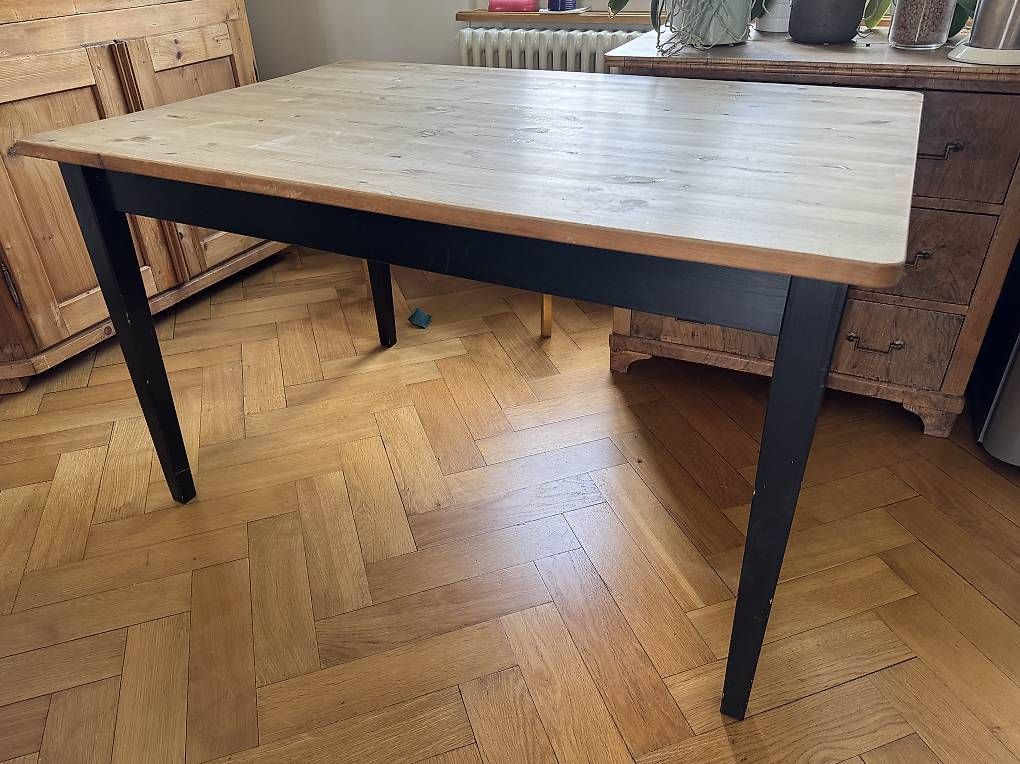 Tavoli: Holztisch abzugeben – Usato da Basel venduto da lyn_7pn7 1