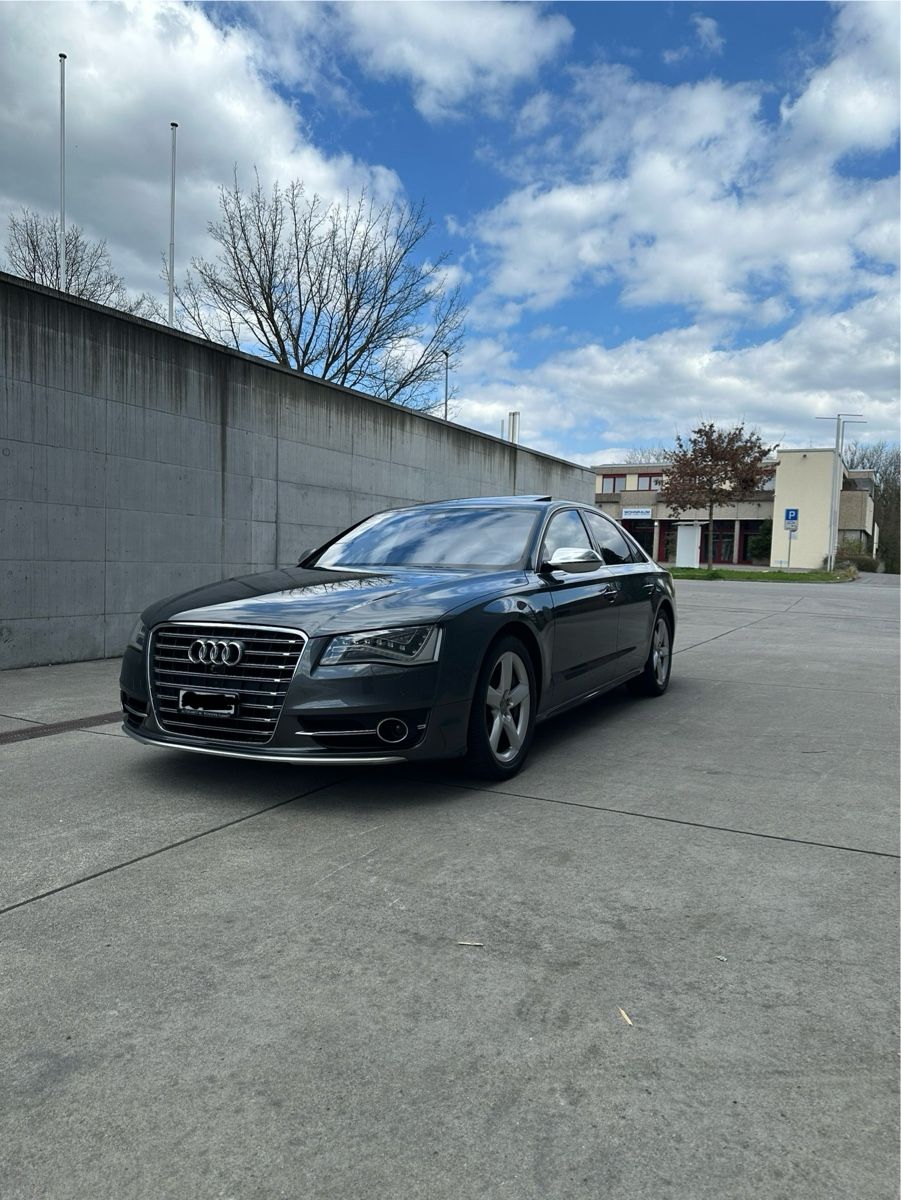 Audi Automobili: Audi S8 TFSI Quattro Voll Austattung – Usato da Niedergösgen venduto da Dibu123