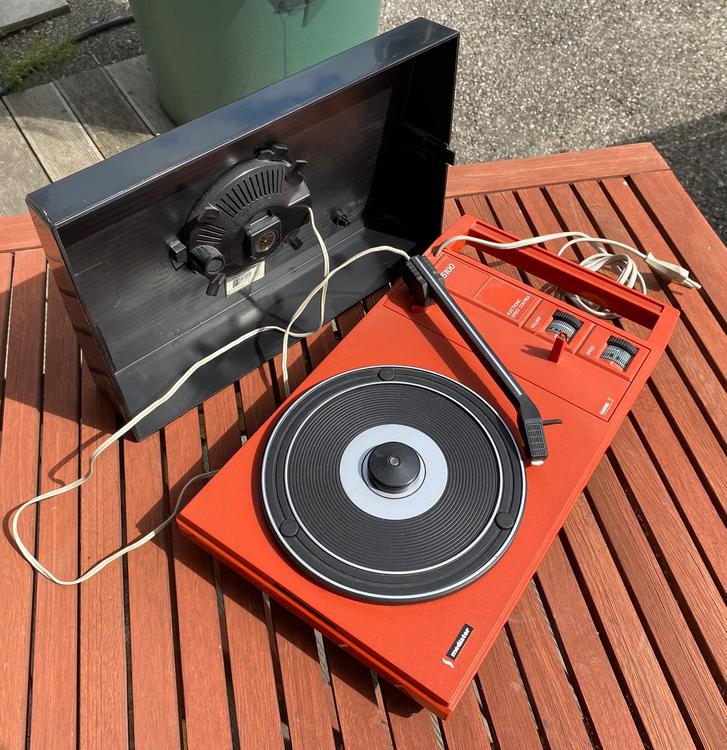 Tourne-Disque Vintage en Valise de Philips, 1950s en vente sur Pamono