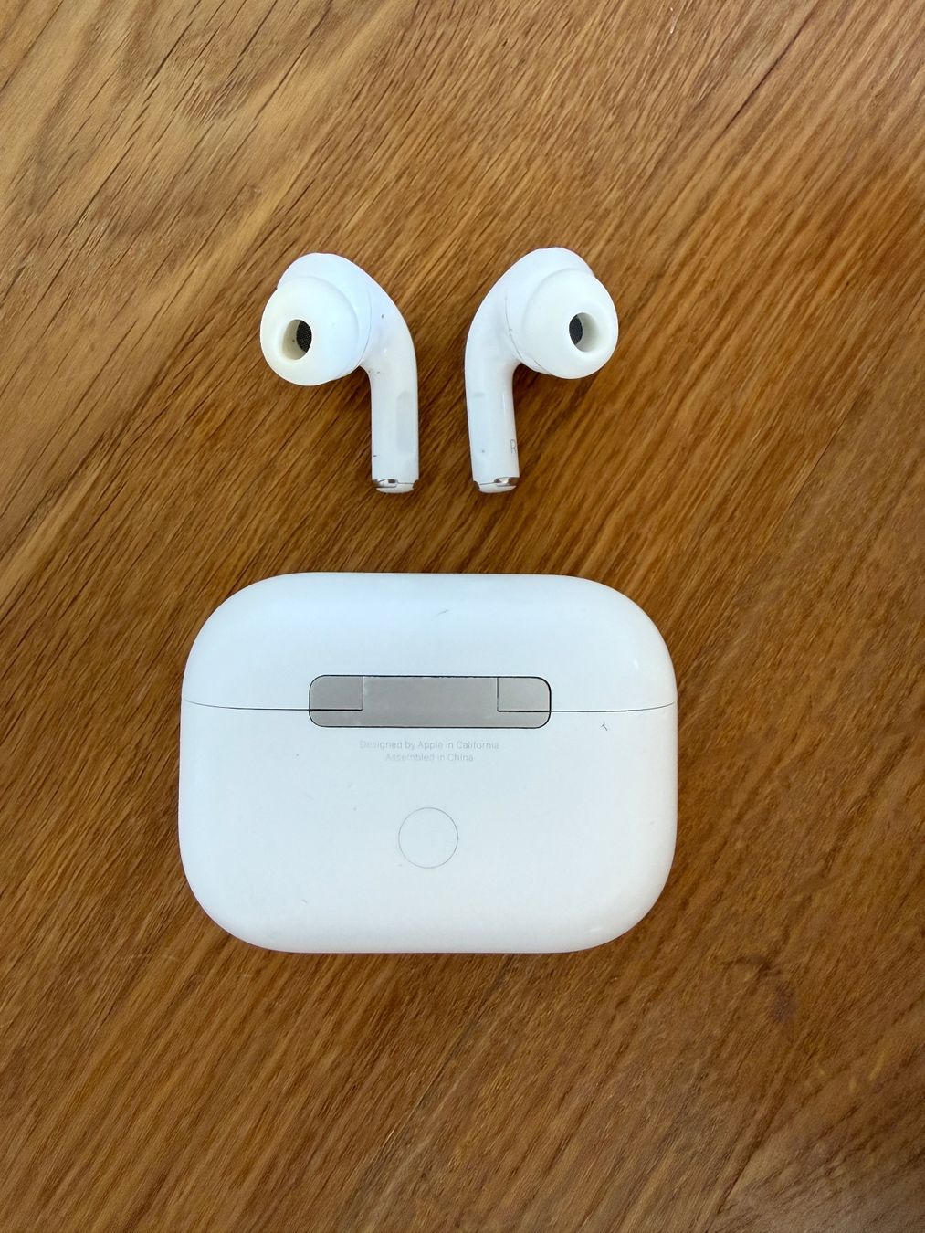 Apple Cuffie: APPLE AirPods Pro 2 (USB-C) – Usato da Lausanne venduto da Nine1982 4
