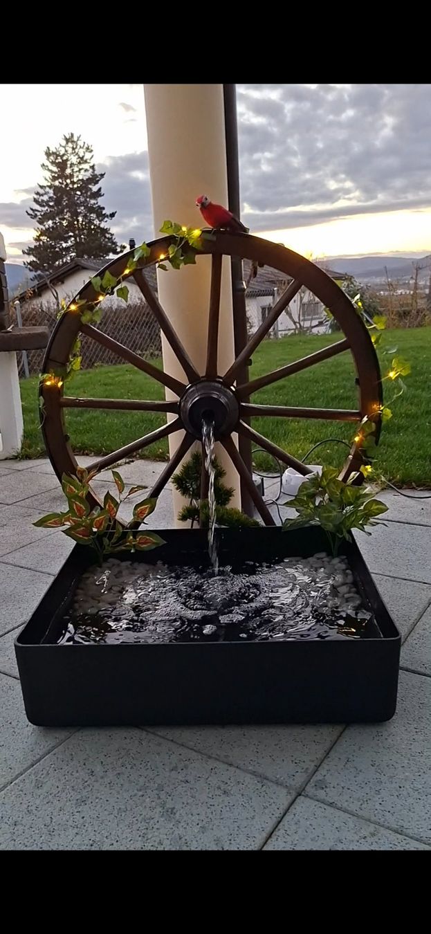Pneumatici & Ruote complete: Roue de char fontaine à eau – Usato da Vicques venduto da Laffaire11 2