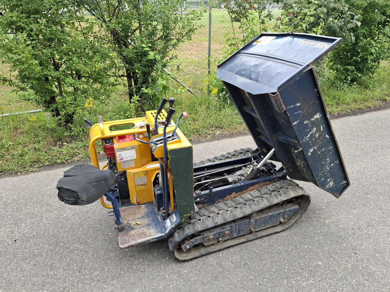 Camions-bennes: Raupendumper Hutter HUKI 50 B – D'occasion à Höchstetten par Kimi17417 2