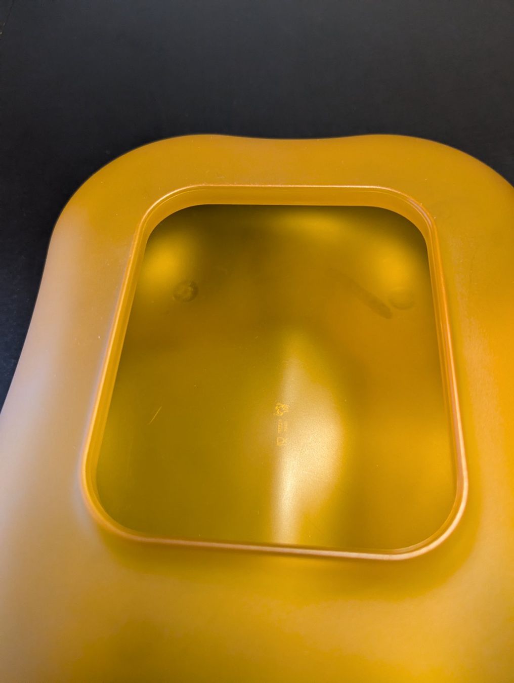 Alessi Behälter & Ähnliches: Alessi Mary Biscuit Dose orange – Gebraucht aus Horw von dreavw 5