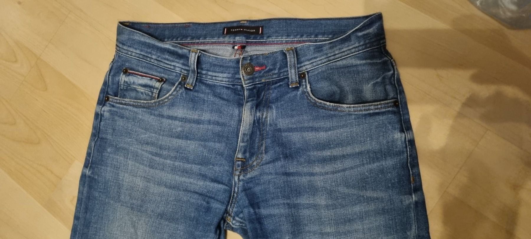 Tommy Hilfiger Jeans: Tommy Hilfiger Hose Jeans 30/31 – Usato da Aarburg venduto da saluvava 1