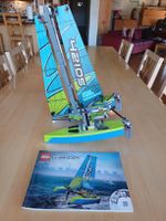 LEGO Technic 42105 Catamaran, complet avec notice