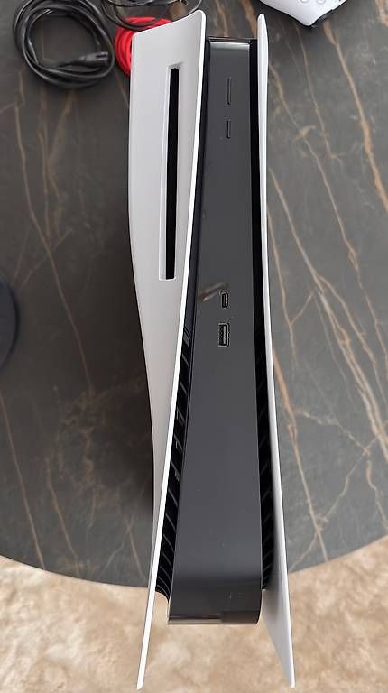 Sony Console: Playstation 5 Disk Riesen-Set! Wie NEU – Nuovo (secondo la descrizione) da Ganterschwil venduto da Albinoo7 1