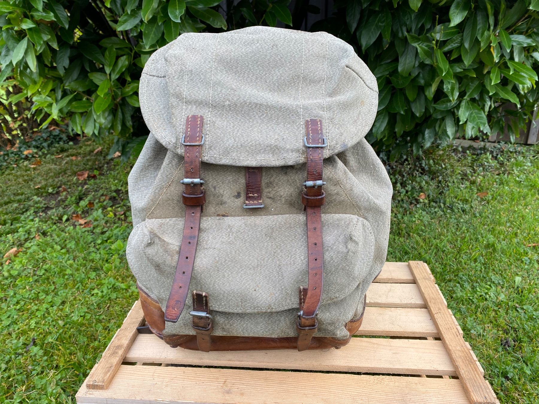 Schweizer Armee Uniformi: Schweizer Militär Rucksack – Usato da Feldbach venduto da Fea1