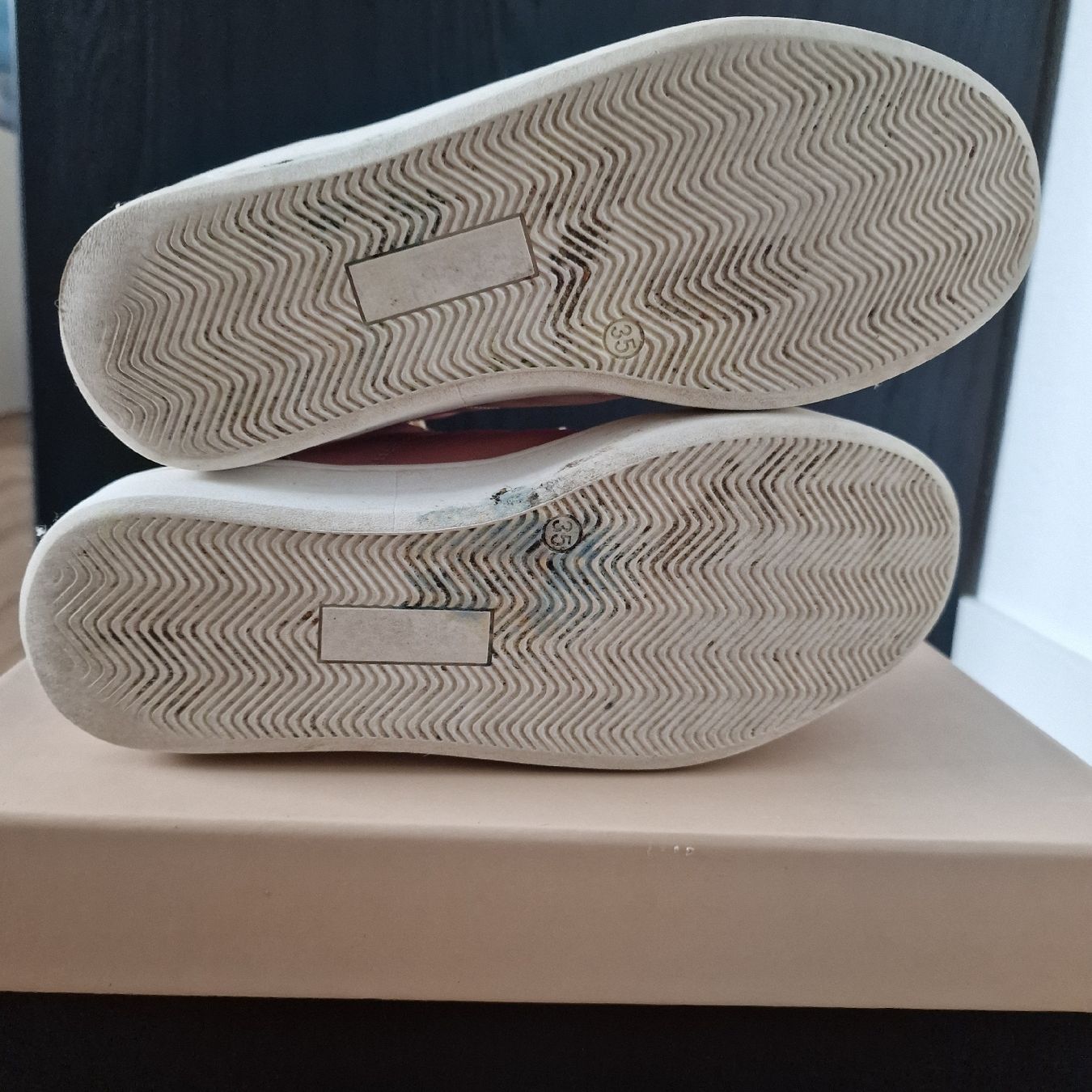 Twinset Damenschuhe: Sneakers Twinset Gr. 35 – Gebraucht aus Mönchaltorf von nzhuravel 3