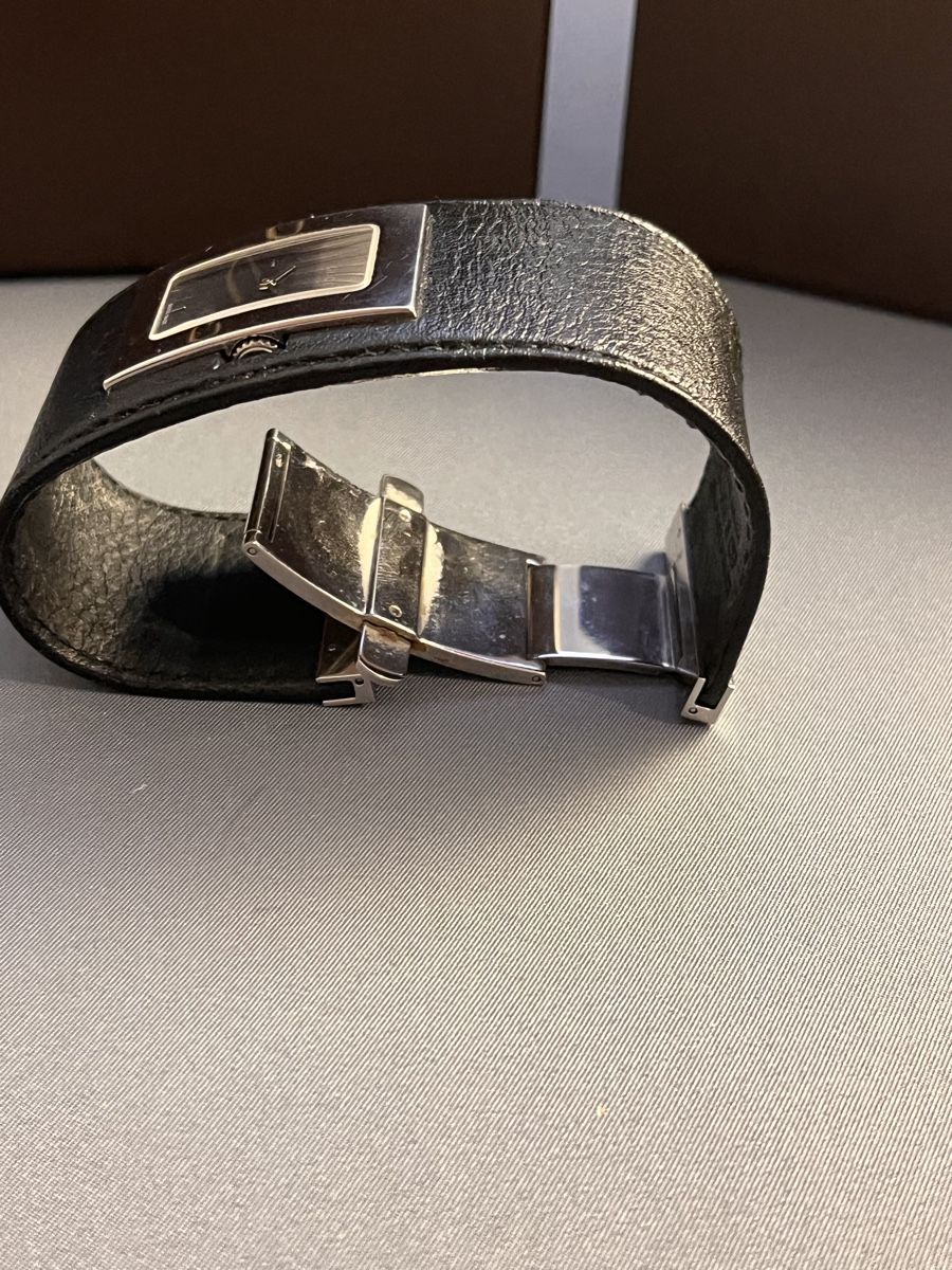 Gucci Montres: Gucci Bangle – D'occasion à Nyon par GenevaLuxuryWatches 3