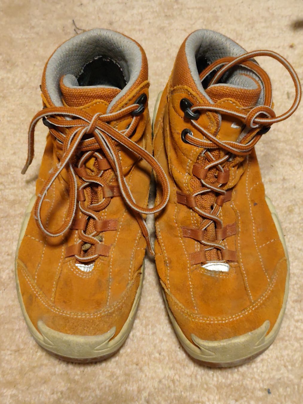 Lowa Schuhe für Jungen: Lowa 36 – Gebraucht aus Unterentfelden von eloim