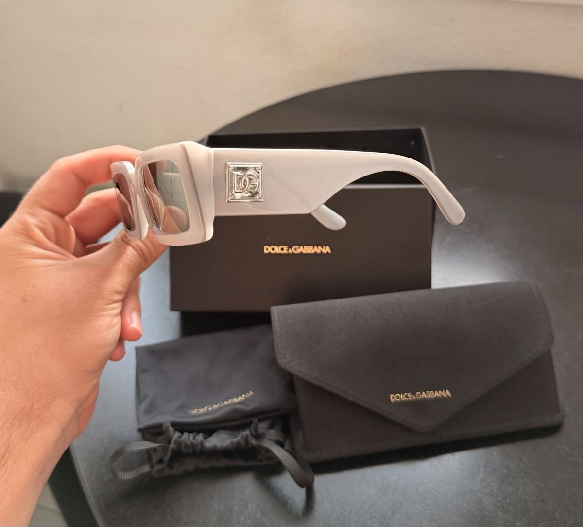 Dolce & Gabbana Brillen & Gläser: Dolce & Gabbana Sunglasses – Neu (gemäss Beschreibung) aus Nyon von mig_8x9t