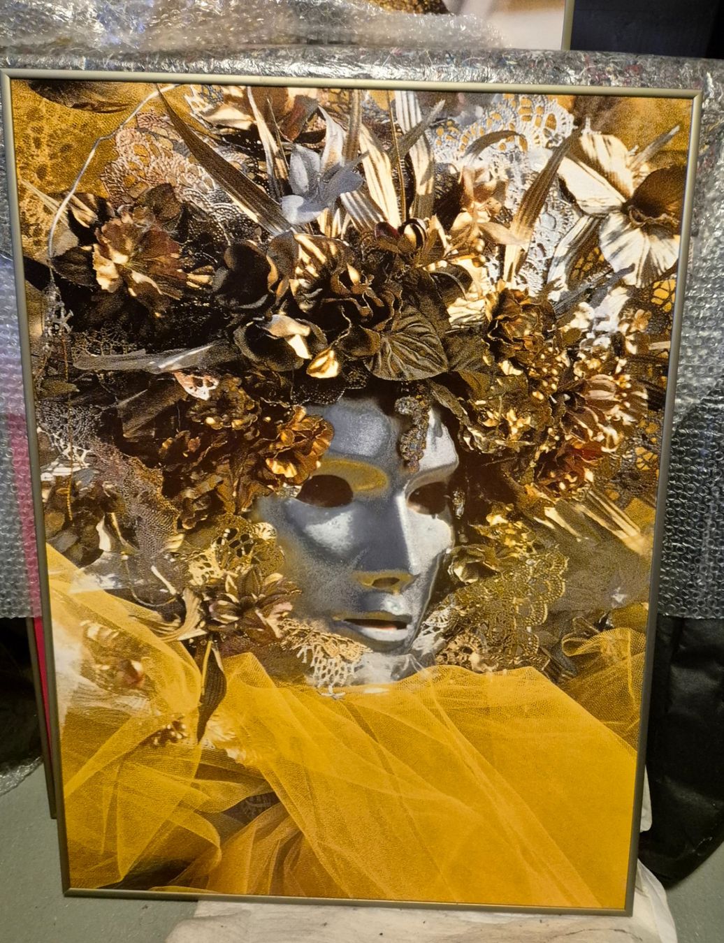 Foto & Immagini: 4 Bilder Venezianische Masken – Usato da Zumikon venduto da Nicci6