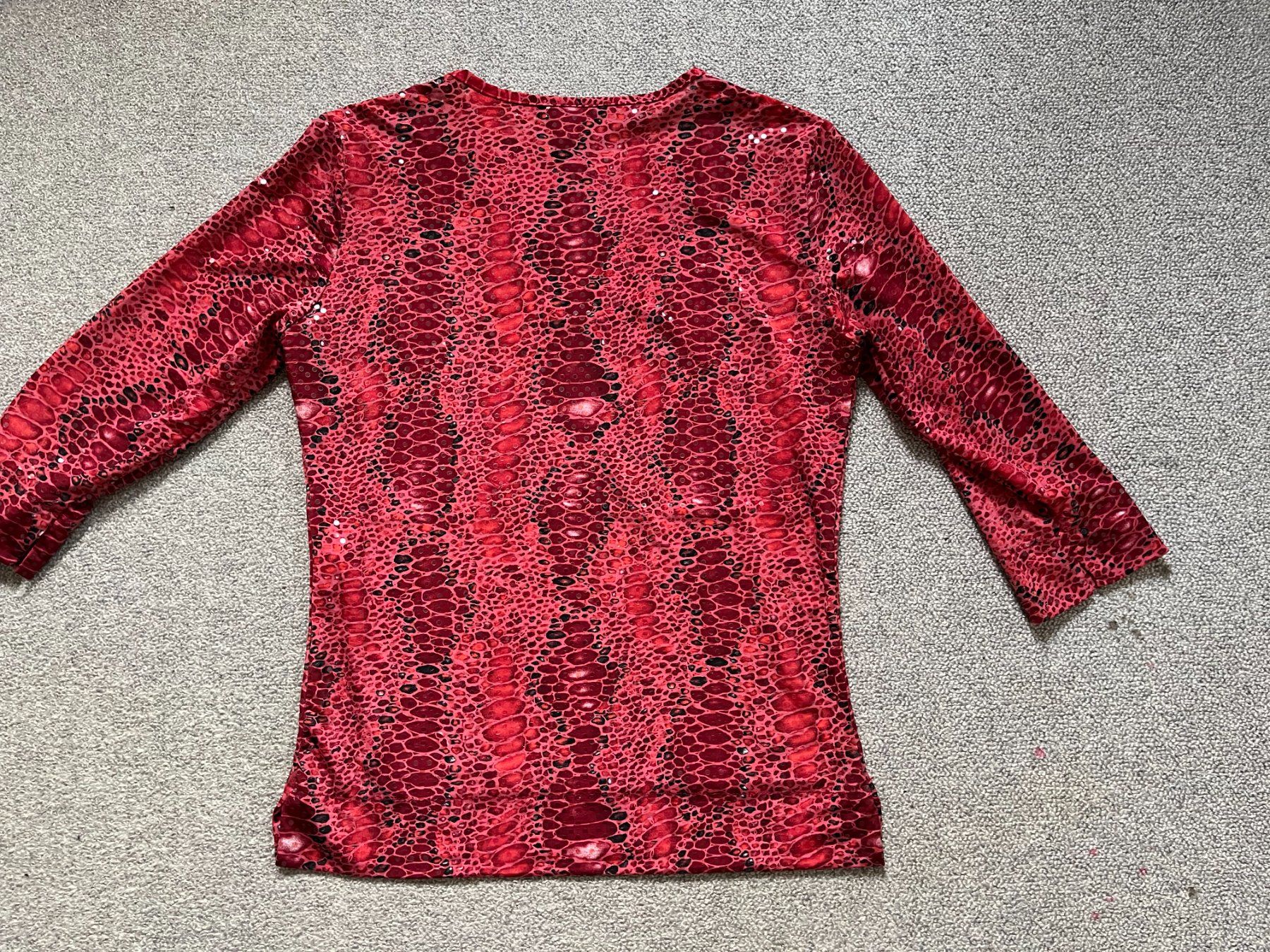 Pulls & Sweat-shirts: Sweatshirt Gr S – Neuf (Voir description) à Kleindöttingen par nev_tn7c 2