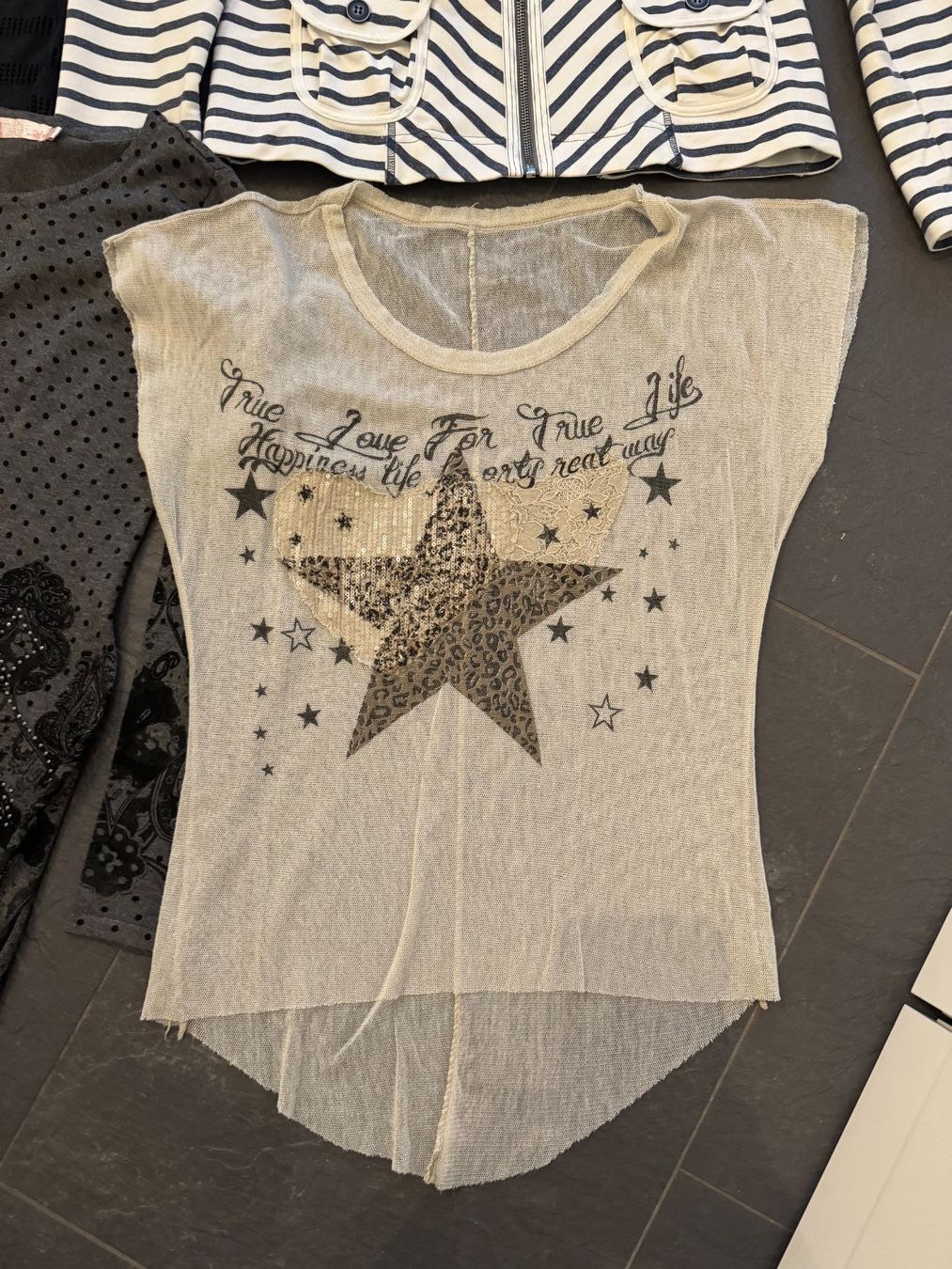 Lotti di vestiti: 7 Stk. Damen Set Gr. M – Usato da Bonstetten venduto da VCLS 2