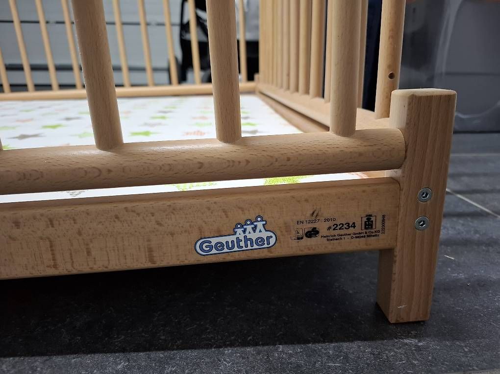 Box & Barriere di sicurezza: Geuther Laufgitter  – Usato da Münchenstein venduto da Salvis_68 1