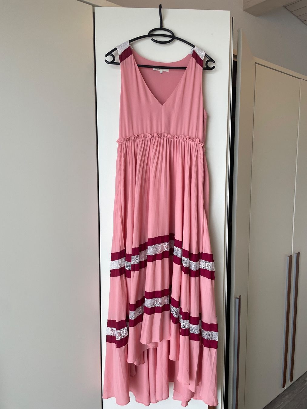 Maje Vestiti: Maje Sommerkleid rosa Spitzendetails Gr. 36 – Usato da Aesch LU venduto da reneru77