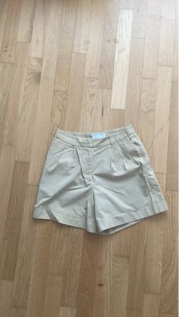 Khaki Shorts in Grösse 36