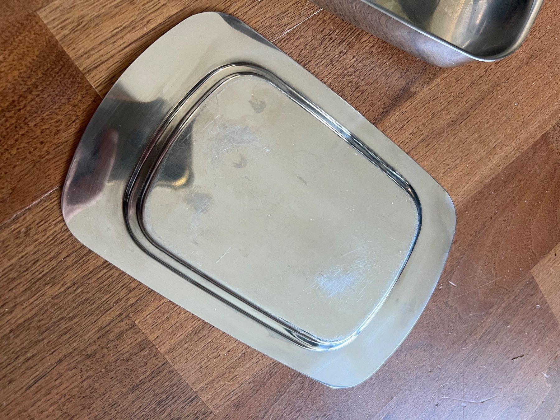 Altre Stoviglie: Butterdose Edelstahl glänzend – Usato da Jona venduto da Sariksa 2