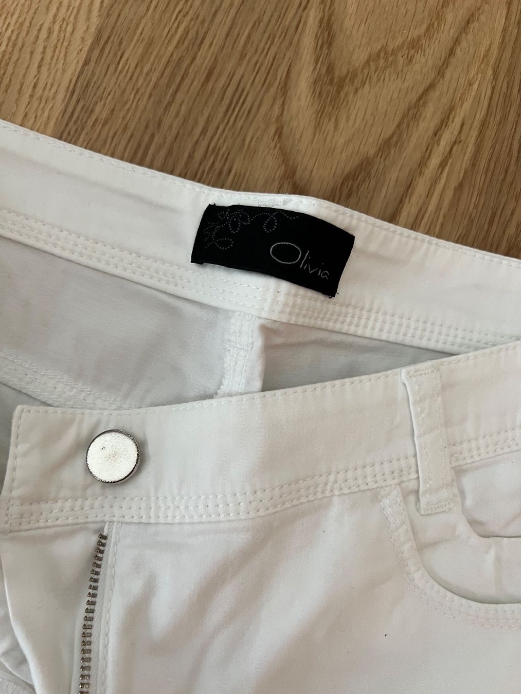 Pantaloni: Weisse Hose – Nuovo (secondo la descrizione) da Luzern venduto da file_maker 2