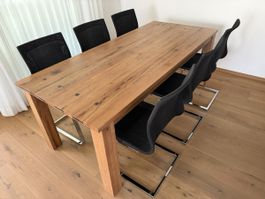 Esstisch Holz, massiv, mit 6 Stühlen
