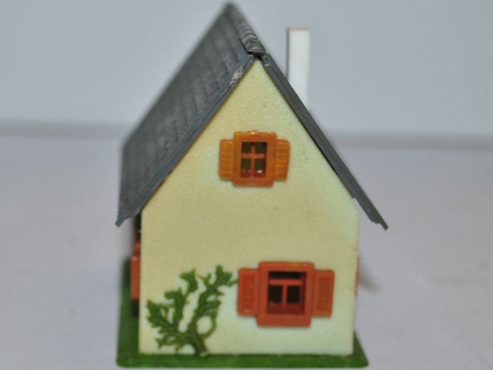 Faller Trains électriques: Faller Wohnhaus (PDB123) – D'occasion à Aarwangen par Bahnsupport 3