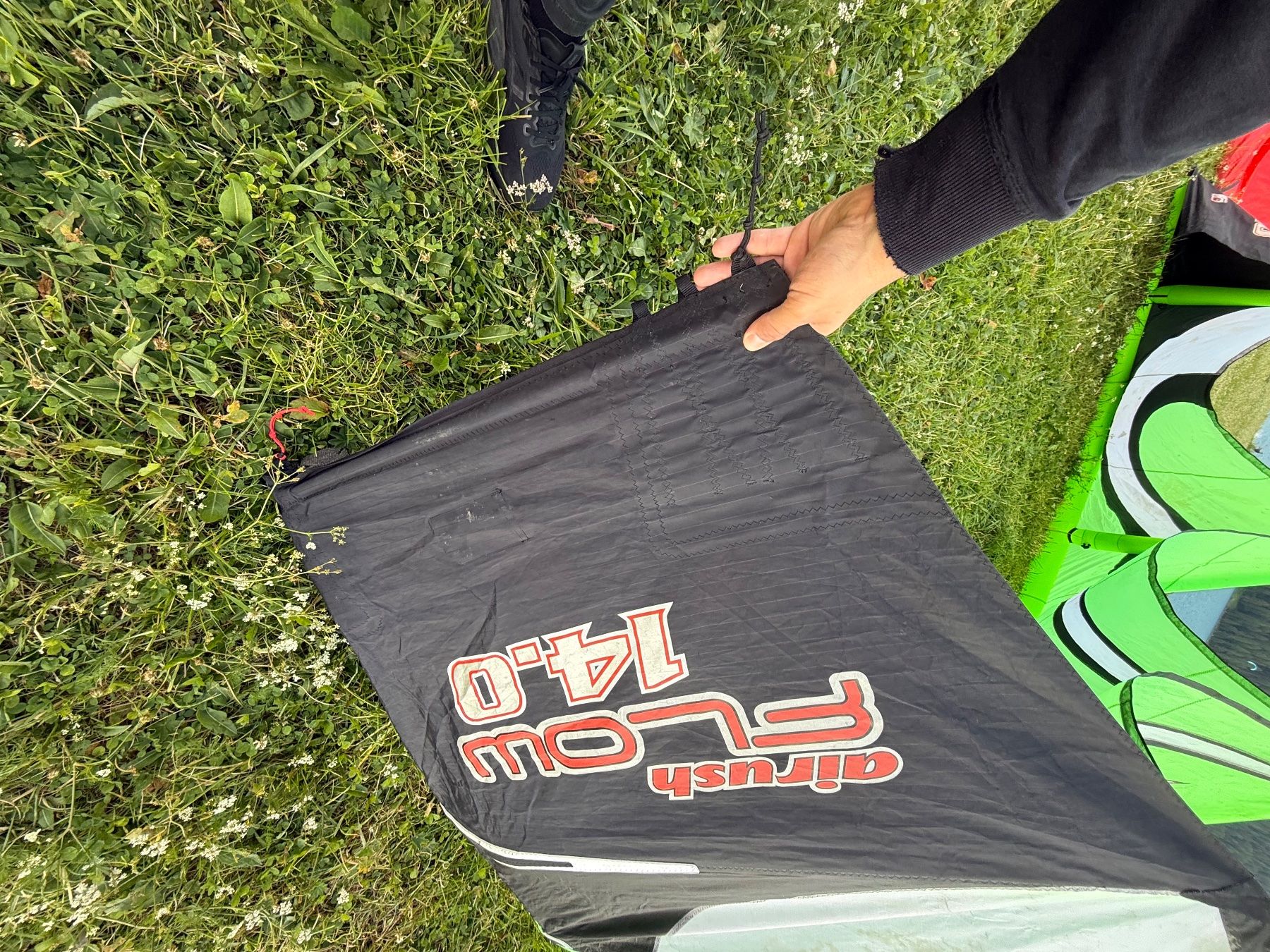 Kite: kite 14 m^2 kitesurf – Gebraucht aus Zürich von ant_97dj
