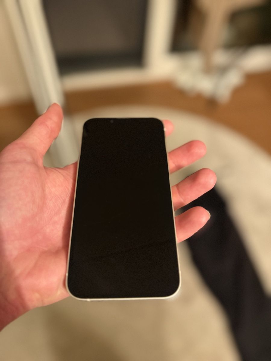 Apple Telefoni cellulari / Smartphones: iPhone 14 128GB weiss – Usato da Kastanienbaum venduto da bot_bg6h