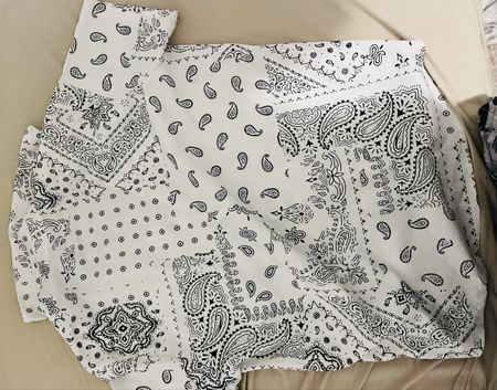 Kurzarmhemd Paisley Schwarz Weiss Grösse M neu