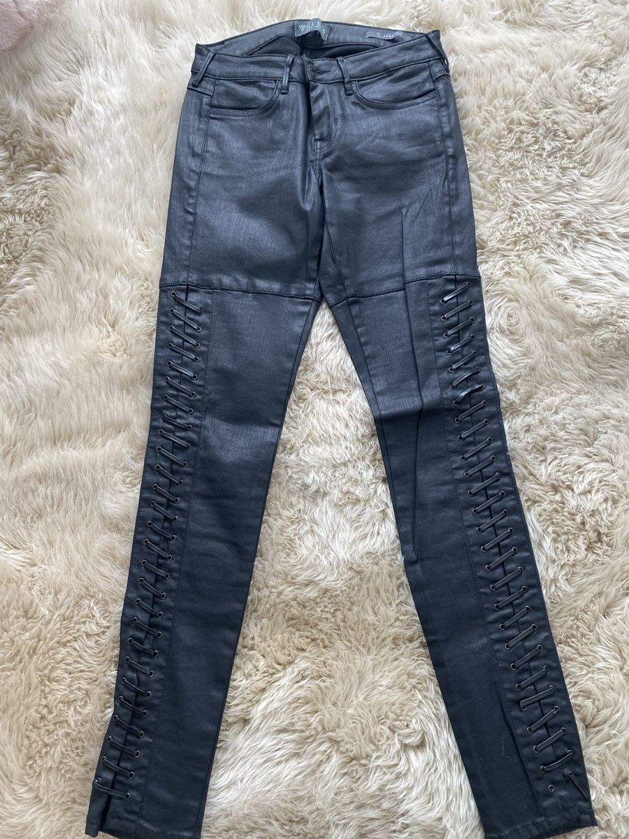 Guess Pantalons: Guees Damen Hose elastisch neu – Neuf avec emballage d'origine à Rorschach par lvi_p29s