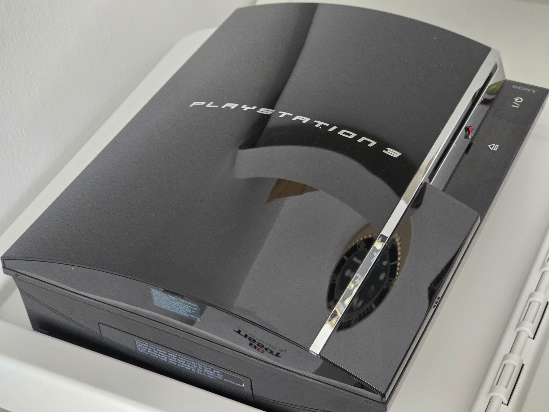 Sony Konsolen: PS3/60GB kompatibel mit PS2 Spielen – Gebraucht aus Liestal von Berr 2