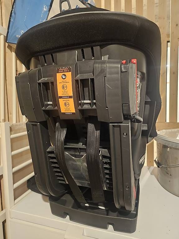 Peg Perego Seggiolini per auto: Peg Perego Viaggio1 Duo-Fix – Usato da Chavannes-Forts venduto da AliciaMaias 1