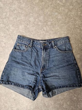 shorts von pull&bear grösse 36