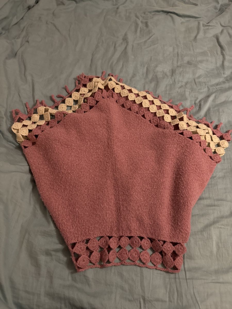 Sonstige Kleidung & Accessoires: Crochet-Trimmed Cape Pancho – Gebraucht aus Zürich von ysinno 3
