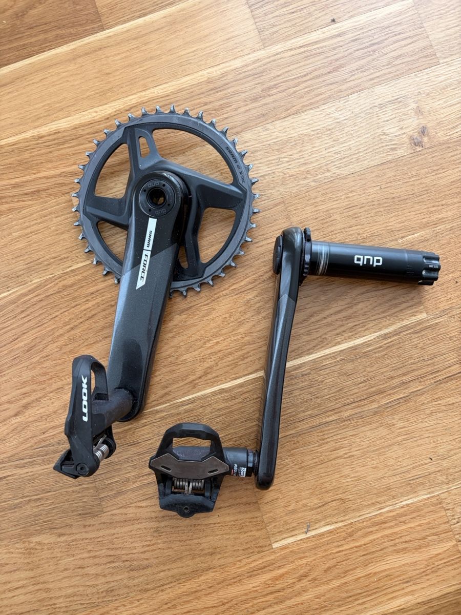 Sram Pezzi di ricambio: SRAM FORCE QUARQ POWER METER Crankset Kurbel DUB – Usato da Altdorf UR venduto da Vince.cc