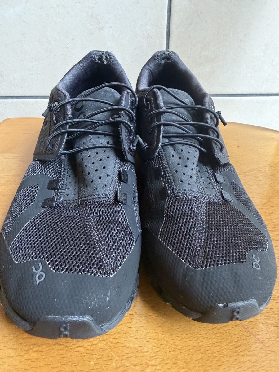 On Scarpe da donna: On Cloud schwarz – Grösse 38.5 – Usato da Pfäffikon ZH venduto da J.R.1989 2