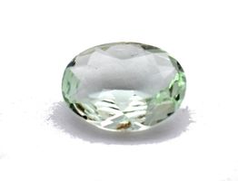 Beryll-Grün-3.54 ct-Oval Schliff-Idar-Oberstein