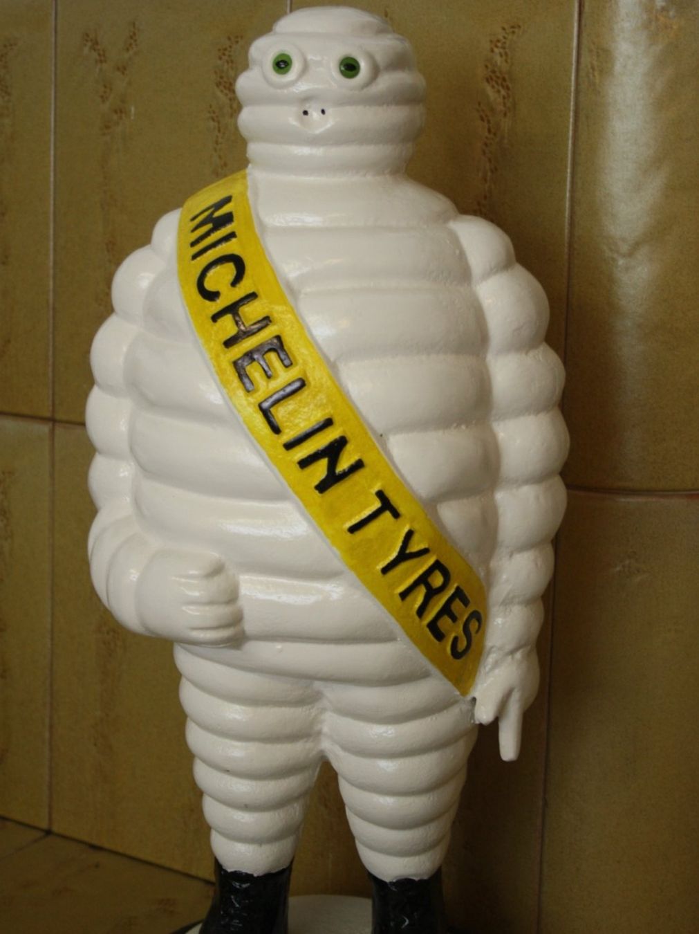 Michelin Statuette: MICHELIN MANN BIBENDUM EISEN  17/18 Kg. – Usato da Wauwil venduto da Pneuedy 6