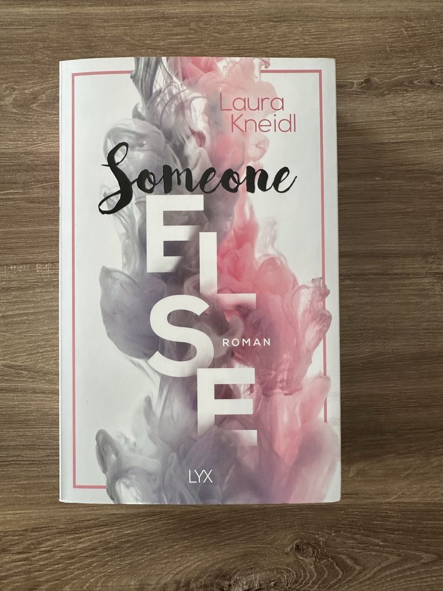 Bücher: Someone else von Laura Kneidel – Neu (gemäss Beschreibung) aus Bülach von Nanuk123