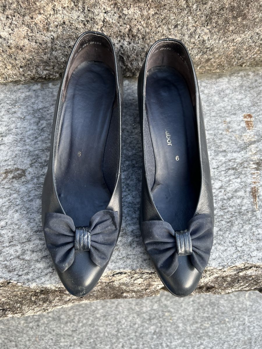 Gabor Damenschuhe: Gabor Pumps dunkelblau , Gr 39 – Gebraucht aus Betschwanden von Dognose