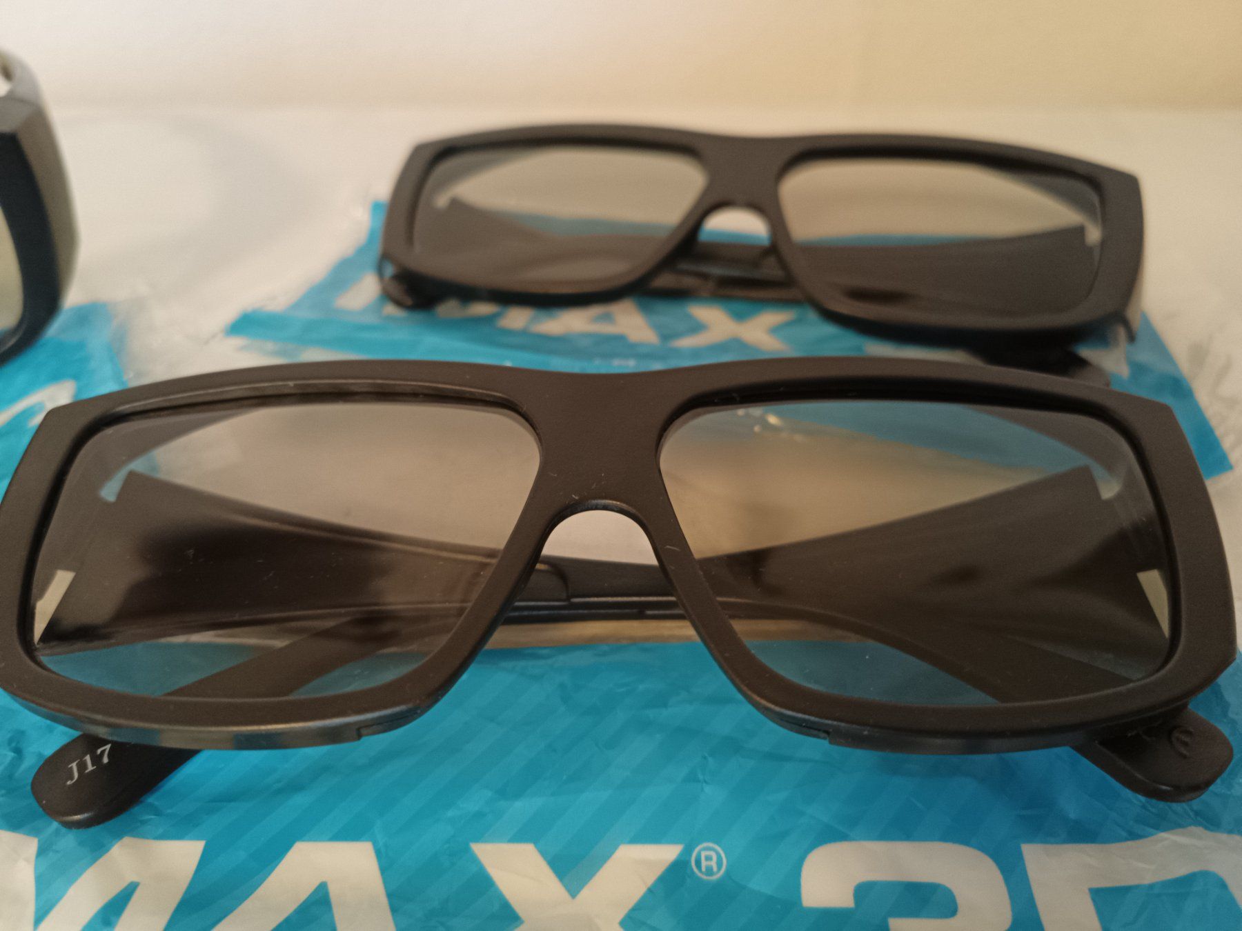 Occhiali & Lenti: IMAX 3D Brillen Kino, 3er Set – Usato da Oberhofen Thun'see venduto da cri_6md2 3