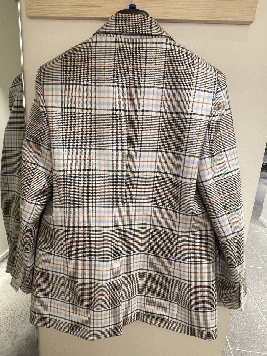 Maje Giacche: Blazer Maje – Usato da Bern venduto da UA_dream 1