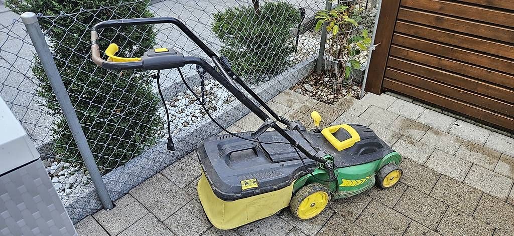 Tagliaerba: Elektro Rasenmäher – Usato da Opfikon venduto da piripicchio01
